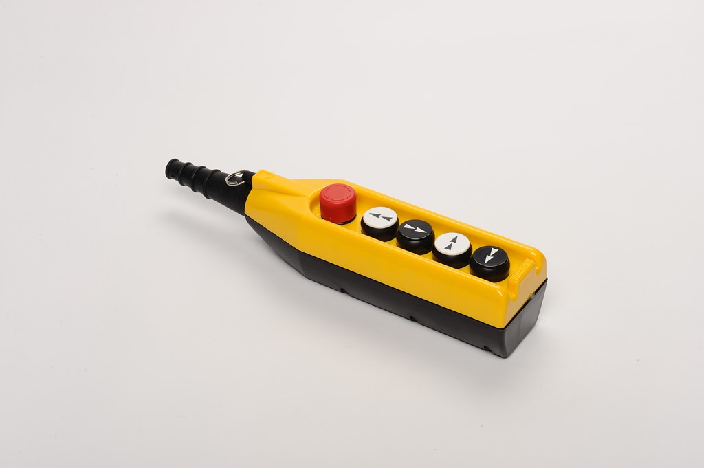 Крановый пульт PV7-AC20-B-4-4-IP65 желто-черный с CP-AC20 (СА1С2) и 2 группами PVT(HBD-HSD)-1B11B2 д