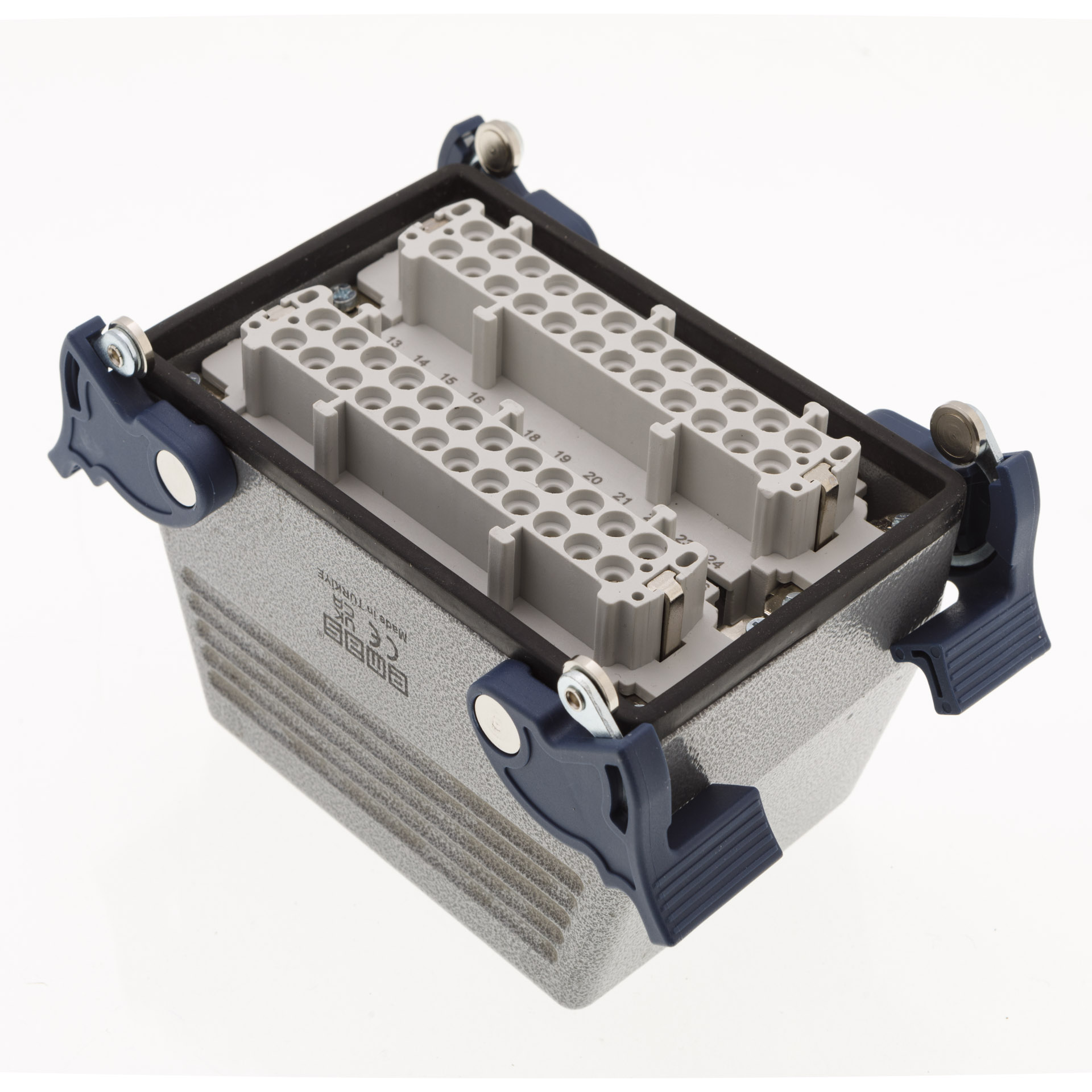 EB-M- 48-PU-14-IP65 Розетка переносная металлическая 48 выводов 16А боковой ввод 4 фиксатора