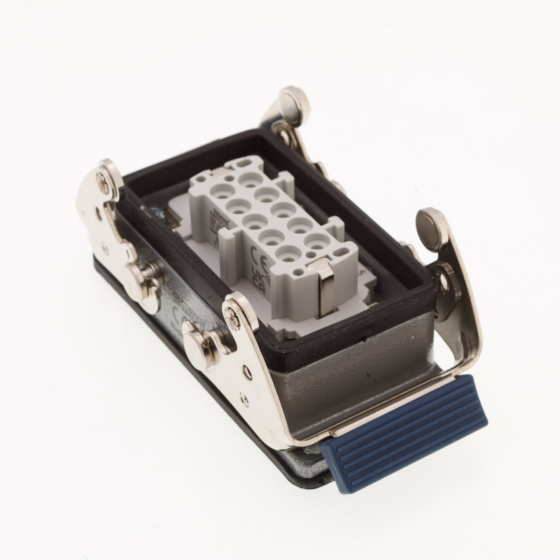 EB-M- 10-PM-47-IP65 Розетка стационарная встраиваемая металлическая 10 выводов 16А нижний ввод 4 мет                                                  