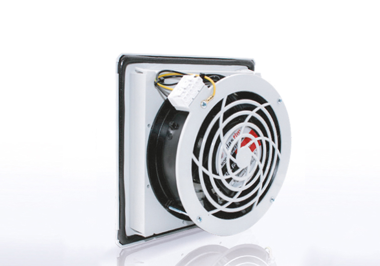 PTF Вентилятор с фильтром 175м3/ч, 210х210мм IP54, монтажный вырез 177х177 (Plastim)                                                                  