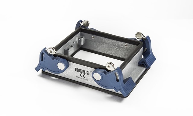 EBM- 32-GM-44 Корпус пустой встраиваемый 32 вывода 4 фиксатора