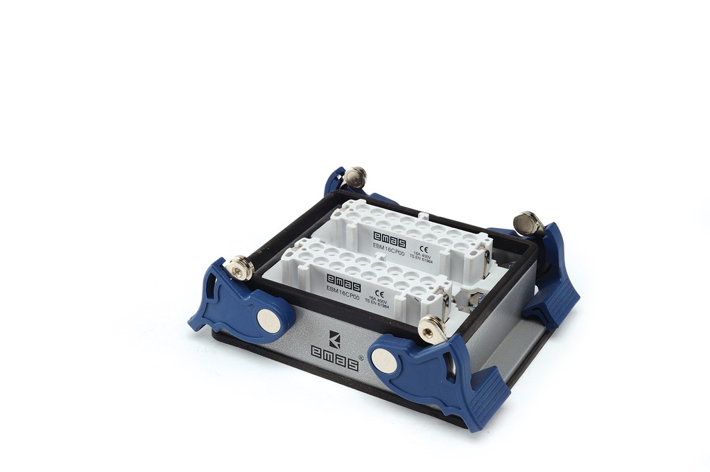 EB-M- 32-PM-44-IP65 Розетка стационарная встраиваемая металлическая 32 вывода 16А нижний ввод 4 фик