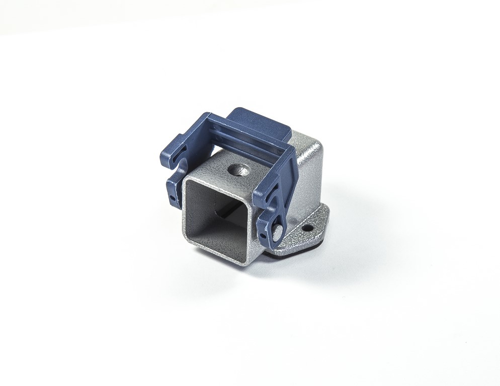 EB-M- 05-GE-41 Корпус пустой встраиваемый 5 выводов монтаж боковой один фиксатор