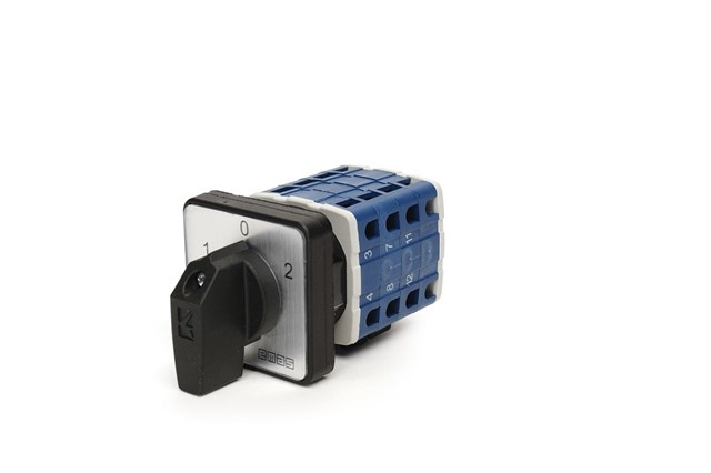 Переключатель реверсивный PSA-KD (1-0-2), 60° трехфазный  16А [нов.арт.PSA016KD334]