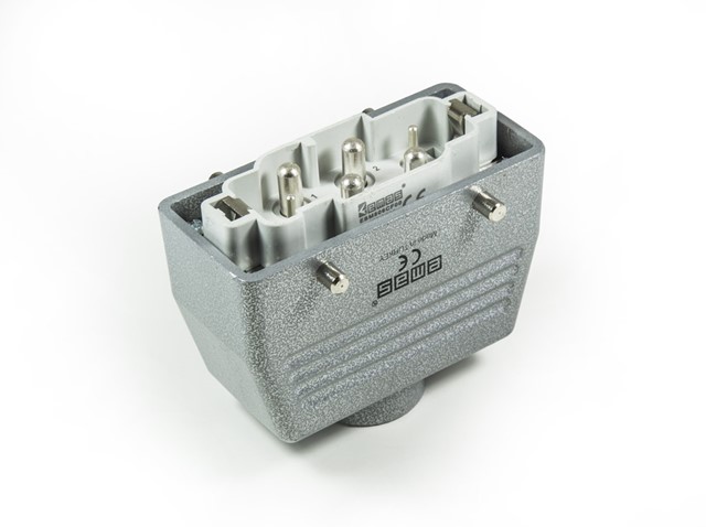 EB-M-806-FU-30-IP65 Вилка переносная металлическая 6 выводов 4х80А+2х16A верхний ввод без фиксатора