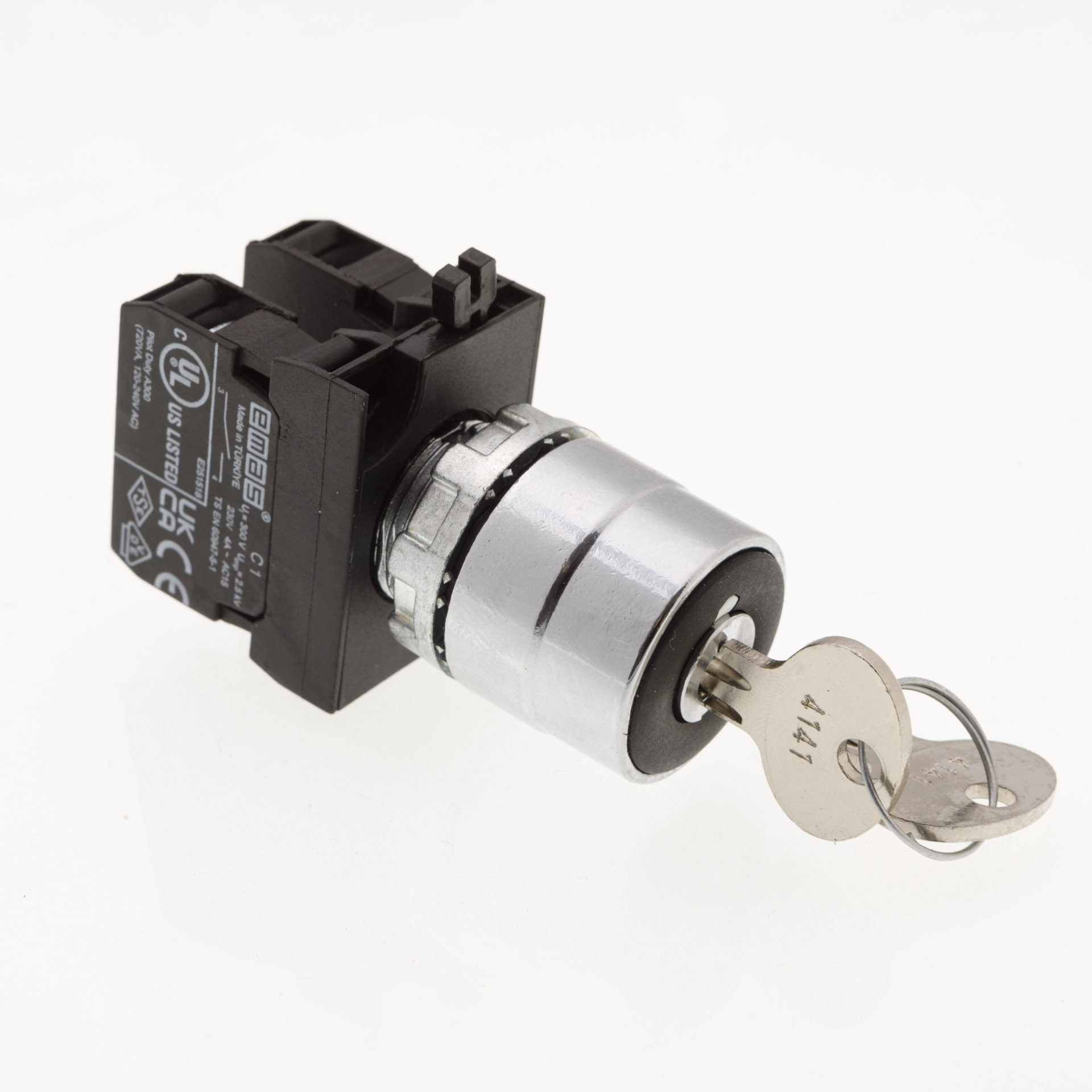 CM-AA30-(CA-C1-C1)-IP65 Переключатель металлический с ключем на 3 положения (2-0-1) 60° с фиксацией