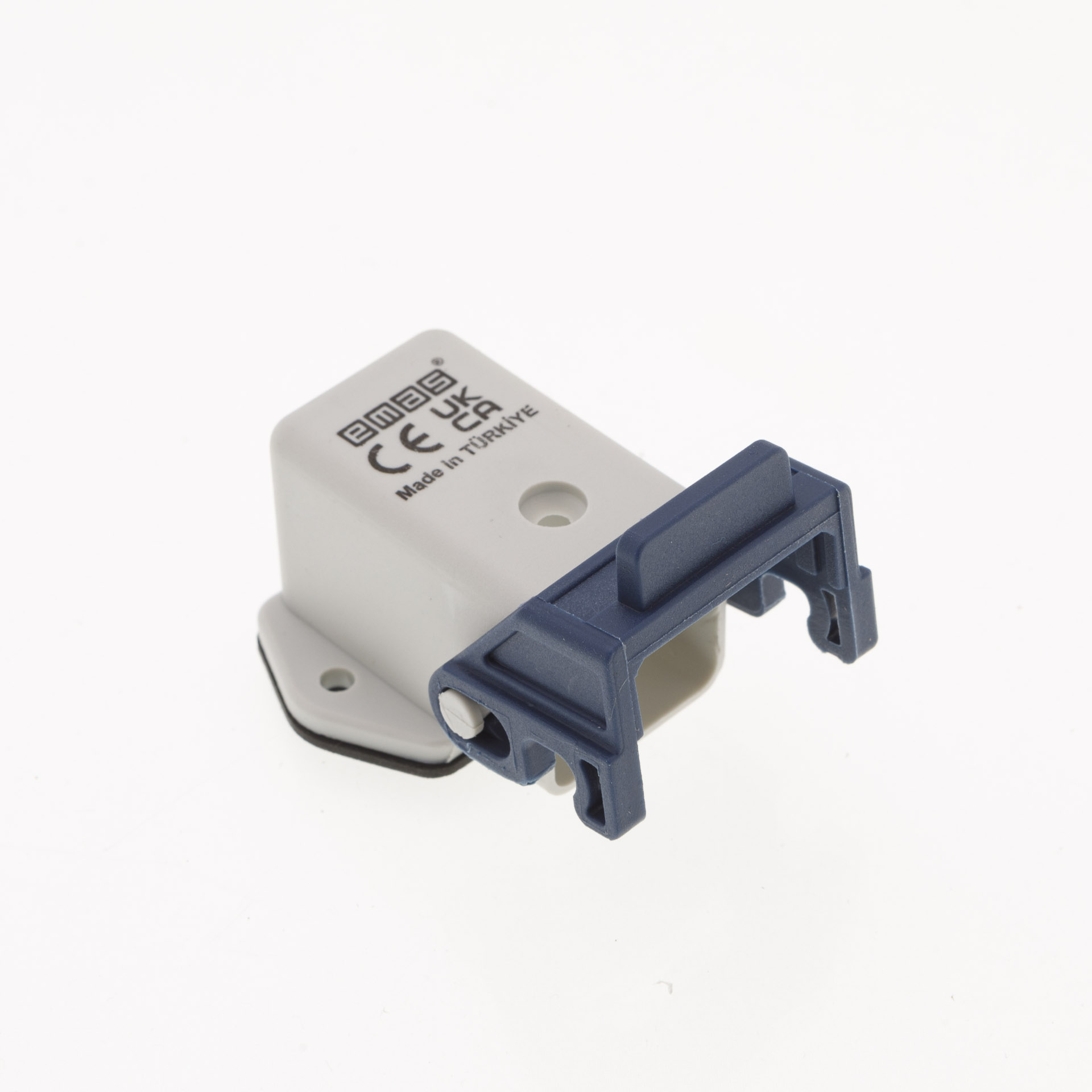 EB-P- 05-GE-41 Корпус пустой встраиваемый пластик 5 выводов монтаж боковой один фиксатор