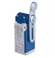 L5-K2-5-MEM122-IP65 Концевой выключатель медленного действия (1НО+2НЗ) двунаправленный с пластиковой консолью и металлическим роликом