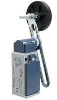 L51-K1-3-MEL123А-IP65 Концевой выключатель мгновенного действия (1НЗ+1НО) двунаправленный с металлической консолью и резиновым роликом с регулируемым