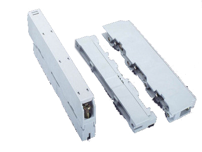 Держатель шин 3полюса серии WR до 630A для системы 60мм с интегрированной клеммой 16мм внутреннее кр