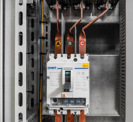 Авт. выкл. NM8S-0630S-RS 3P 630А 70кА с электронным расцепителем