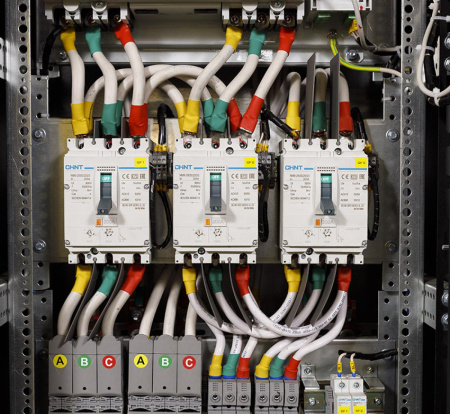 Авт. выкл. NM8-125H 3P 025А 100кА