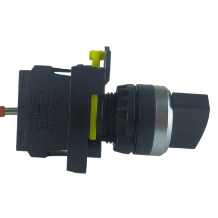 LA115 Переключатель пластиковый на 2 положения (0-1) с фиксацией 1НО IP65