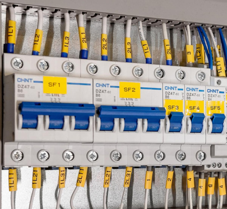 DZ47-60D 3P 25A 4.5kA х-ка D Автоматический выключатель (CHINT)